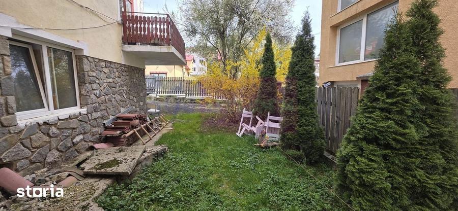 Casă cu Teren 500 Mp în Central