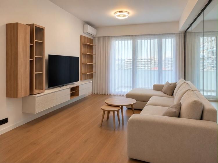 Apartament cu 2 camere decomandat în Central