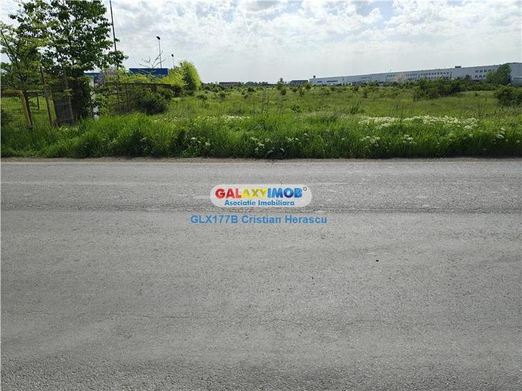 Teren intravilan de 30000 mp, în Sud-Vest