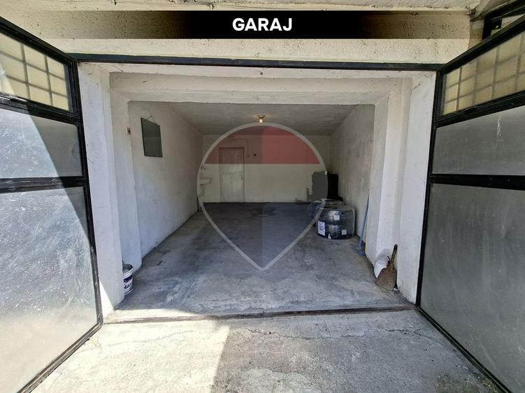 Apartament cu 4 camere decomandat în Ultracentral