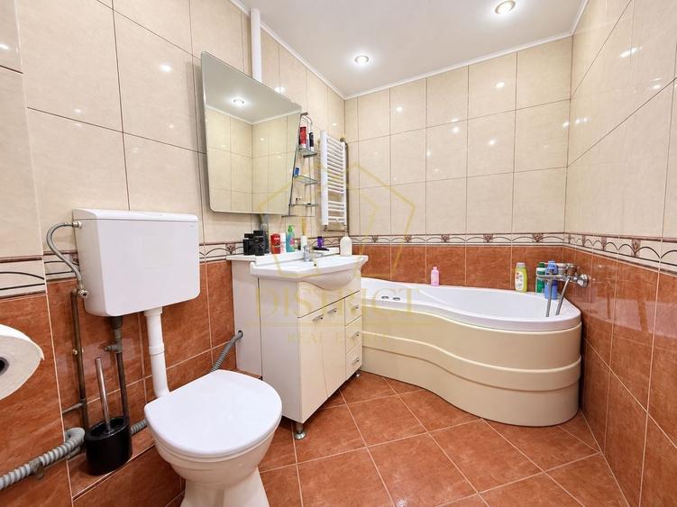 Apartament cu 3 camere | Calea Lipovei - 9