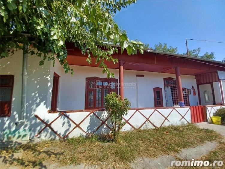 Casă cu 3 camere cu Teren 4658 Mp în Ghimpați