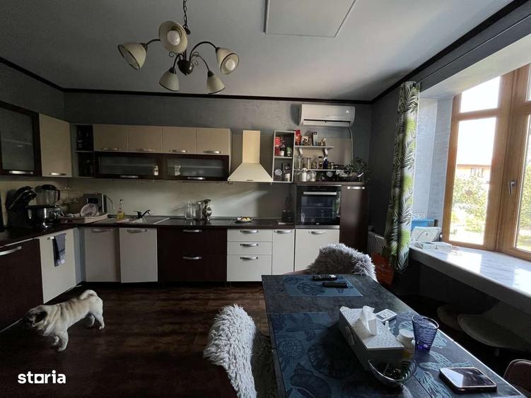 Casă cu 4 camere în Valea Oltului