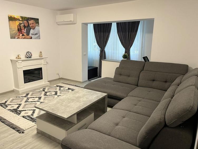 Apartament cu 3 camere, mobilat în Telegrafului