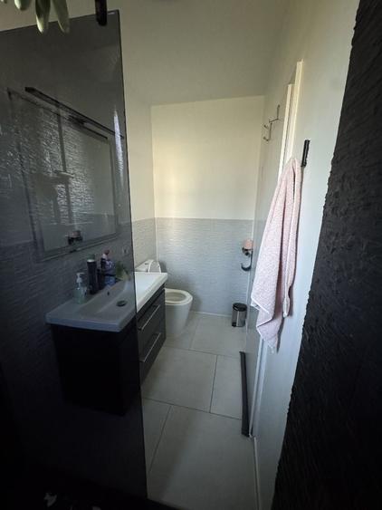 Casă cu 3 camere cu Teren 395 Mp în Moșnița Nouă