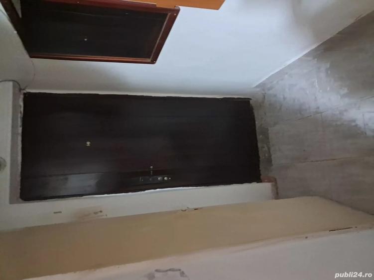 Apartament cu 2 camere nedecomandat în Central