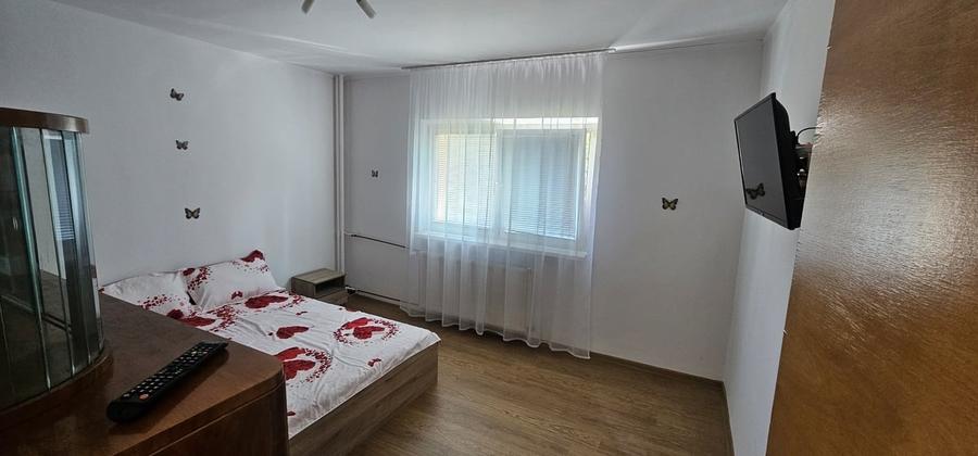 Apartament cu 2 camere decomandat în Sebastian