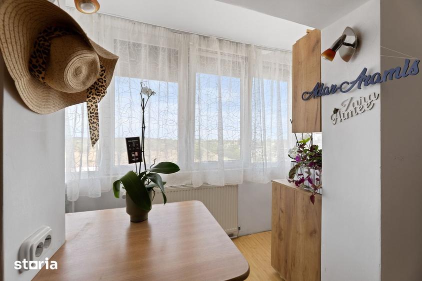 Apartament cu 3 camere în Alfa