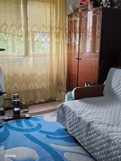 Apartament cu 3 camere decomandat în Dorobanți 2