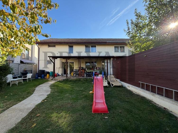 Duplex cu 4 camere cu Canalizare în Braytim