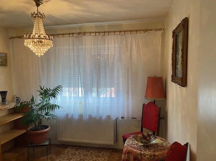 Apartament cu 3 camere decomandat, mobilat în Complex Studențesc