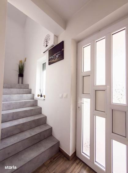 Casă cu 4 camere cu Teren 636 Mp în Iosia