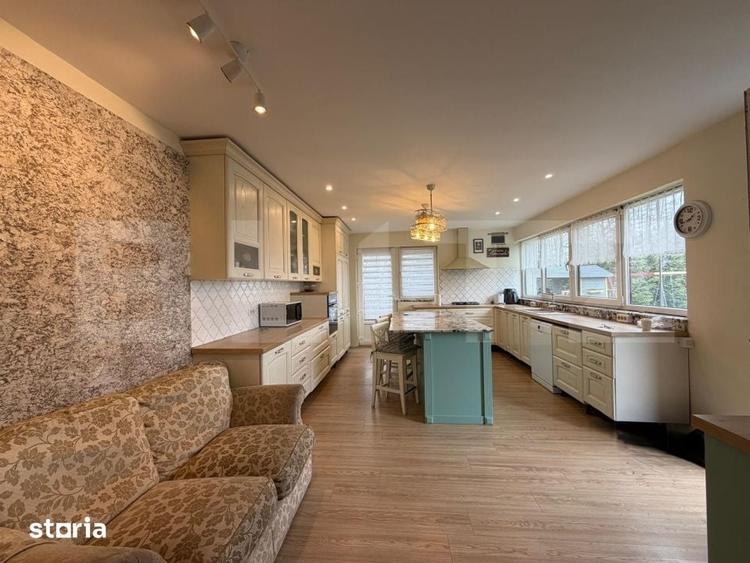 Casă cu 6 camere cu Teren 750 Mp în Central