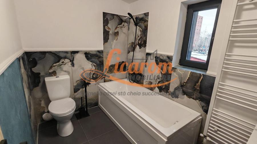 Apartament cu 4 camere decomandat, mobilat în Răcădău