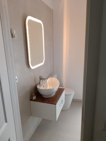 Casă individuală cu 4 camere cu Teren 300 Mp în Odăi