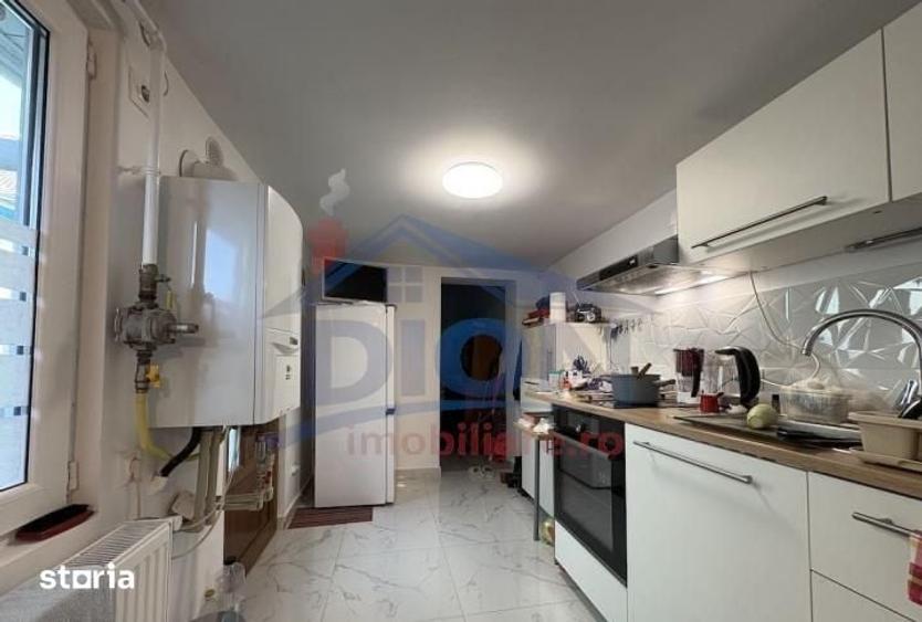 Casă cu 3 camere cu Teren 151 Mp în Berceni