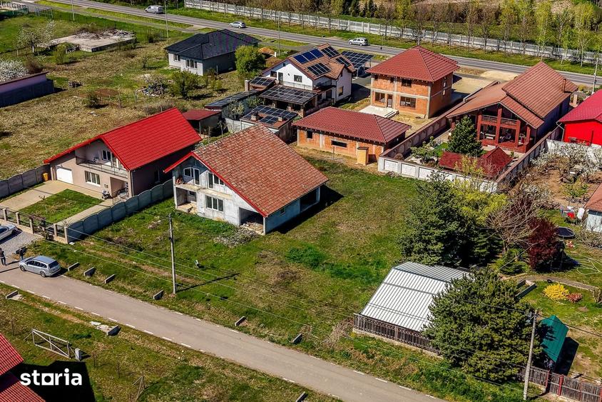 Casă cu 4 camere cu Teren 605 Mp în Felnac