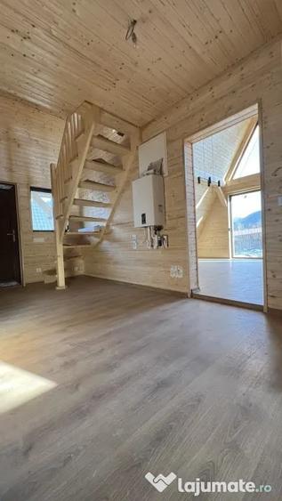 A-Frame premium in Glajerie Ra?nov langa Maggies Ranch - 4