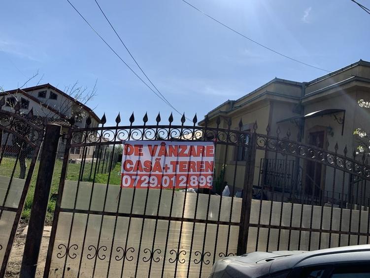 Casă cu 3 camere în Garoafa