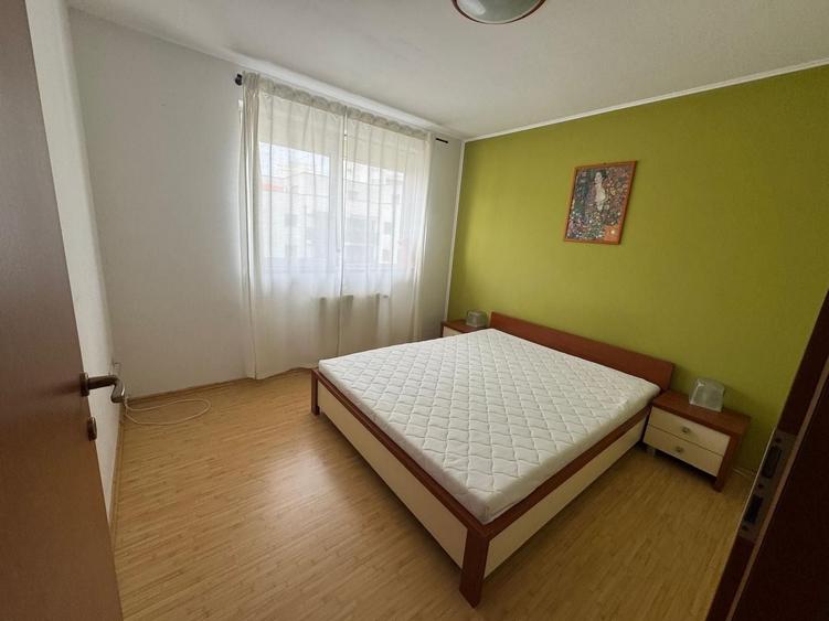 Apartament cu 3 camere semidecomandat, mobilat în Hipodrom 4