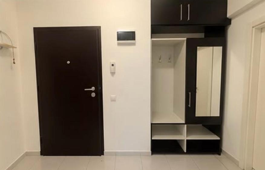 Apartament cu 2 camere decomandat în Drumul Taberei