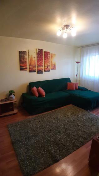 Apartament cu 2 camere decomandat în B-dul București