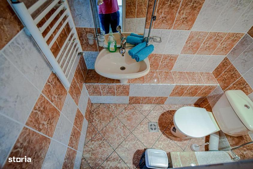 Casă cu 4 camere în Central