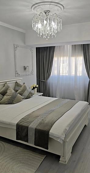 Apartament cu 3 camere decomandat în Ultracentral