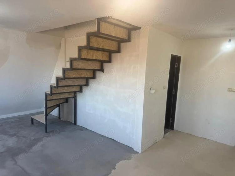 Apartament cu 3 camere decomandat în Sângeorgiu de Mureș