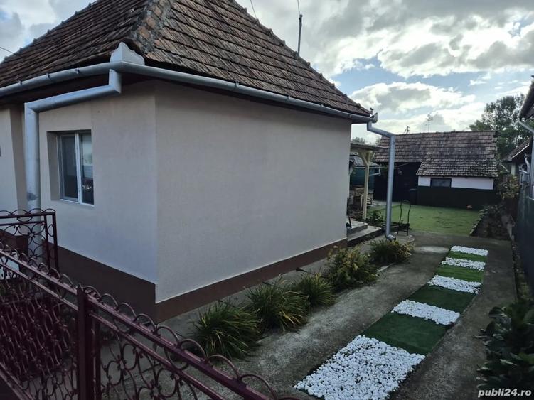 Casă cu 4 camere cu Teren 714 Mp în Central