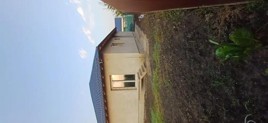 Casă cu 3 camere în Sânpetru
