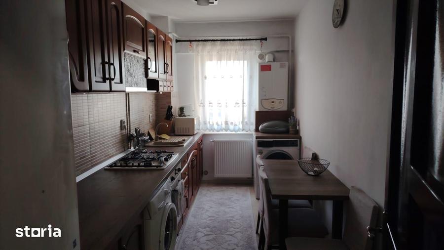 Apartament cu 2 camere decomandat în Obcini