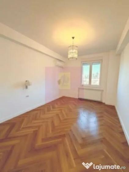 Apartament cu 2 camere decomandat în Drumul Sării