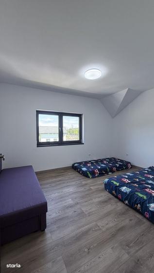 Casă cu 4 camere în Central