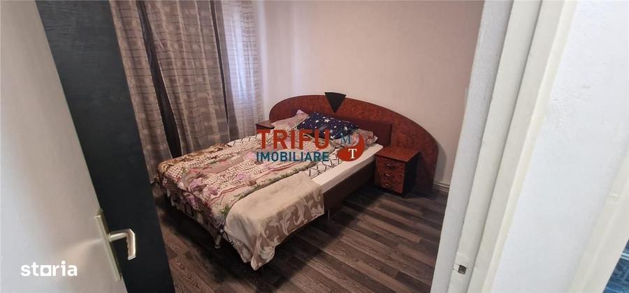 Apartament cu 3 camere decomandat în Cetate