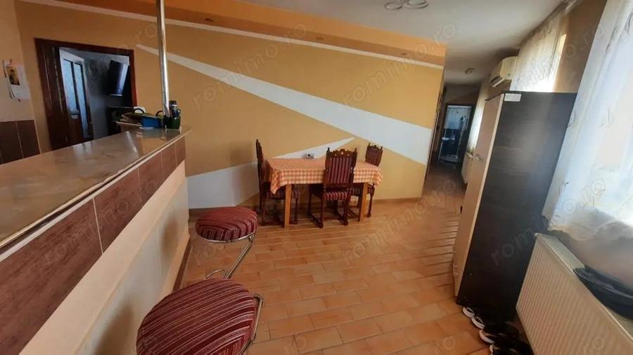Casă cu Teren 791 Mp în Central