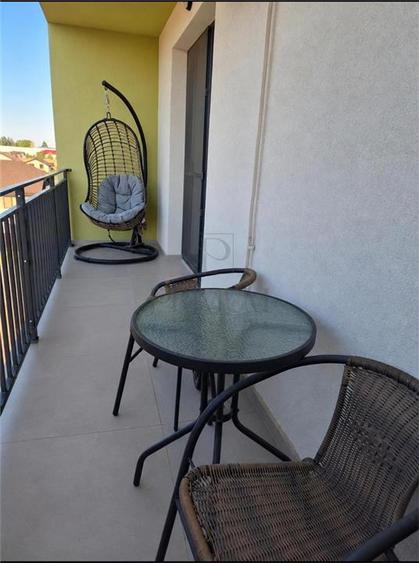 Apartament cu 2 camere semidecomandat în Giroc