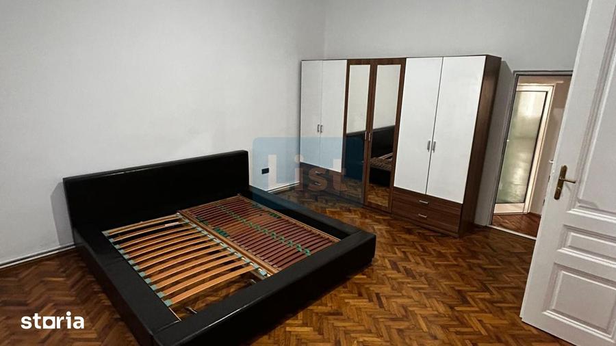 Casă cu 6 camere cu Teren 150 Mp în Ultracentral