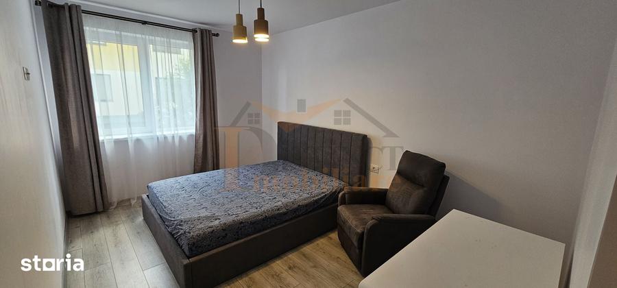 Apartament cu 3 camere decomandat în Bartolomeu