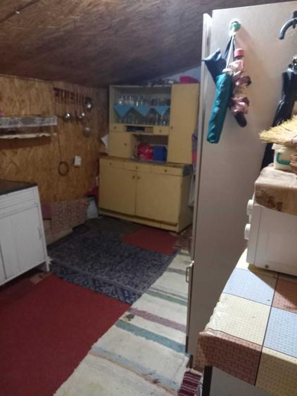 Casă cu 3 camere în Priboieni
