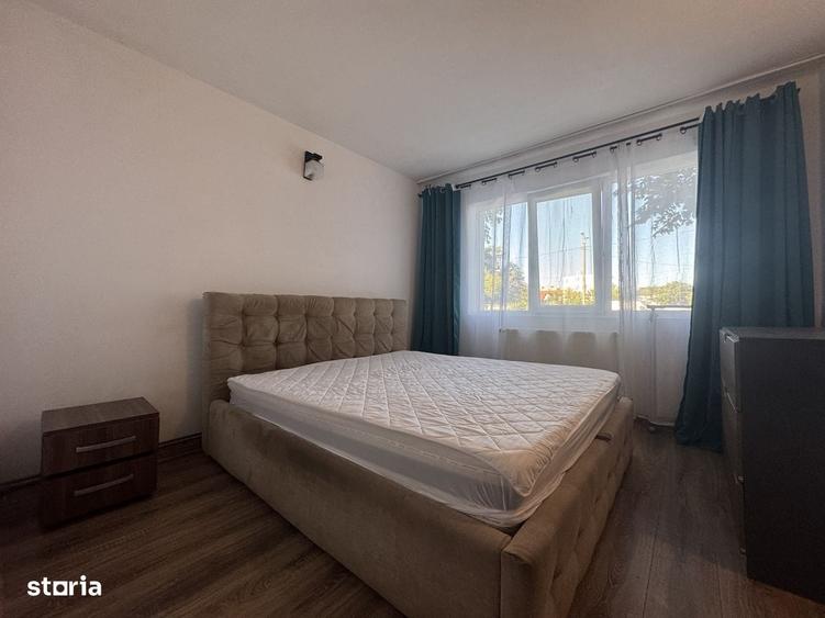 Apartament cu 2 camere semidecomandat în Podul de Piatră
