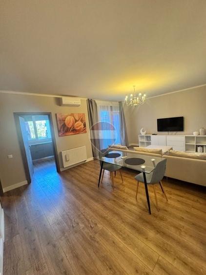 Apartament cu 2 camere decomandat, mobilat în Micălaca