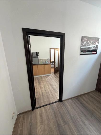 Spațiu comercial, de 450 mp, în Central