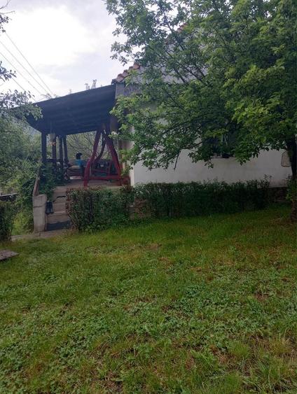 Casă cu 3 camere în Morlaca