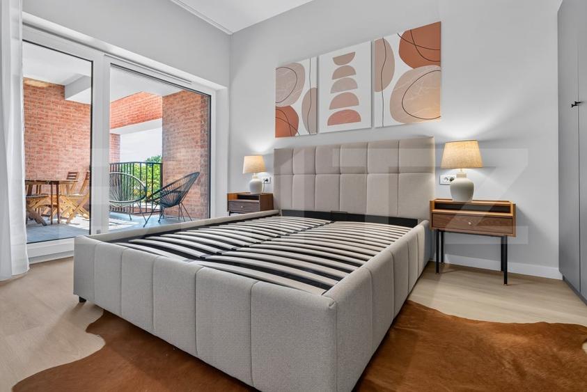 Apartament cu 3 camere decomandat, mobilat în Ultracentral