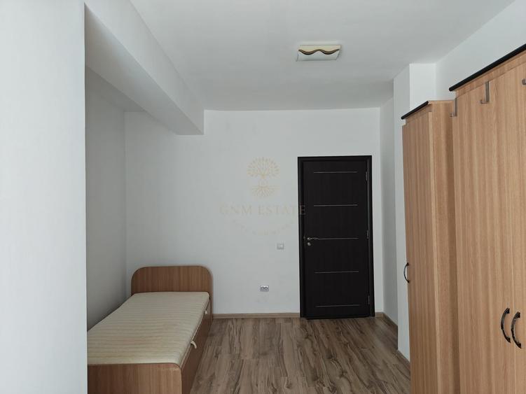 Apartament cu 3 camere decomandat, mobilat în Păcii