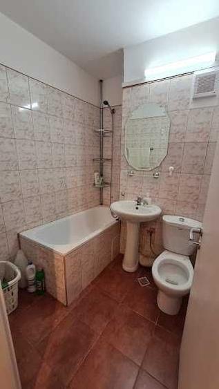 Apartament cu 2 camere decomandat în Exterior Vest