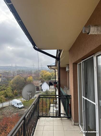 Apartament cu 2 camere semidecomandat, mobilat în Bună Ziua