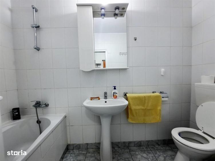 Garsonieră decomandată în Turnișor