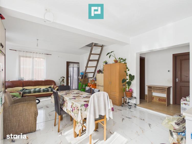 Casă cu 3 camere cu Canalizare în Sânmartin